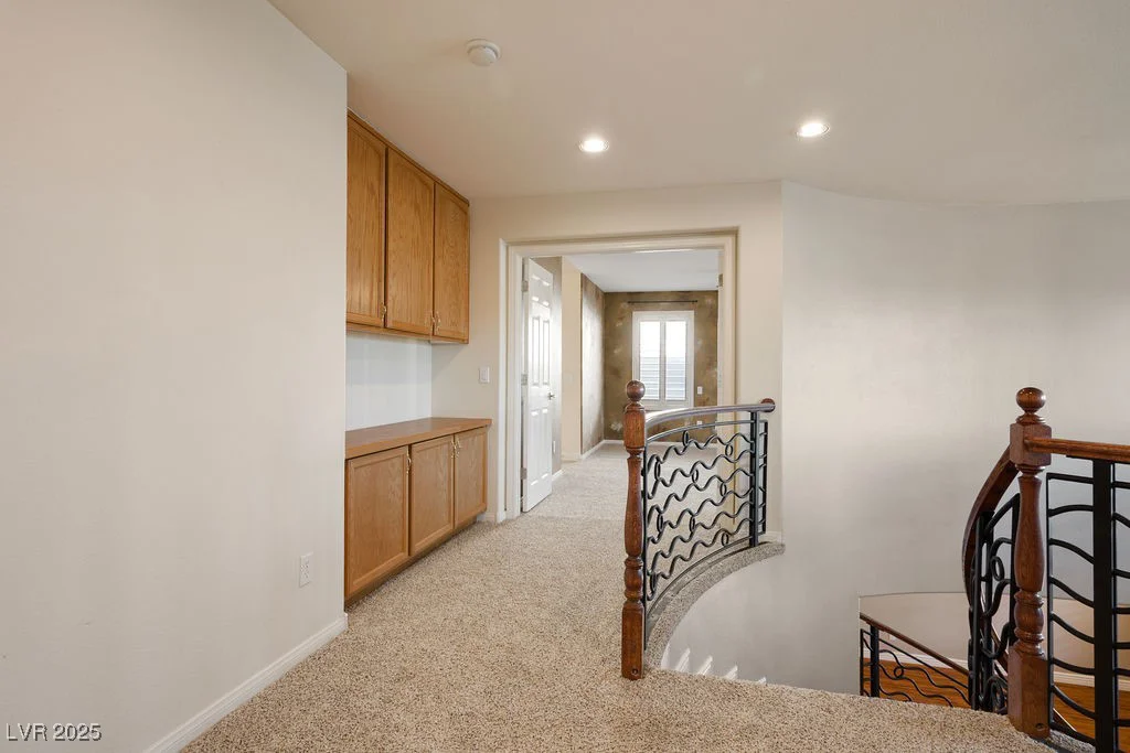 506 Staghorn Pass, Las Vegas, NV 89183