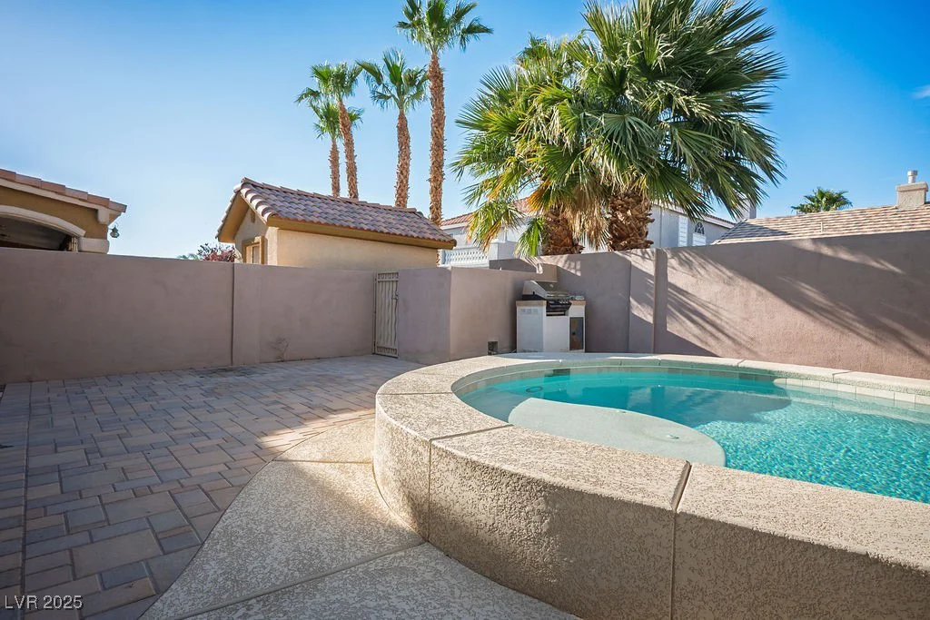 506 Staghorn Pass, Las Vegas, NV 89183