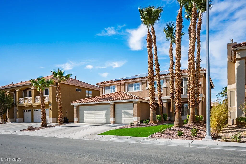506 Staghorn Pass, Las Vegas, NV 89183