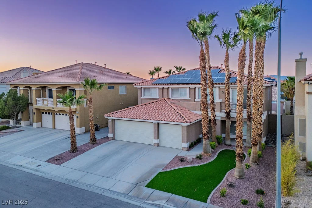 506 Staghorn Pass, Las Vegas, NV 89183