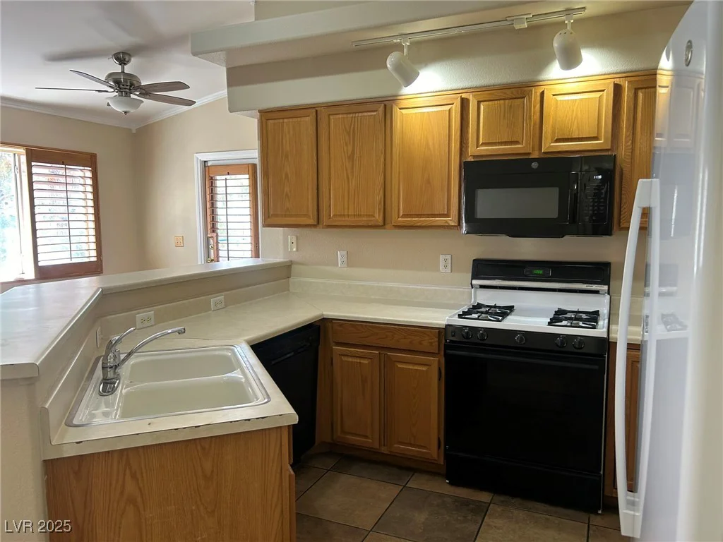 340 Manti, Henderson, NV 89014