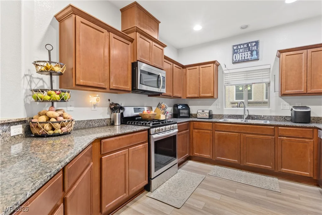 9494 Alma Ridge, Las Vegas, NV 89178