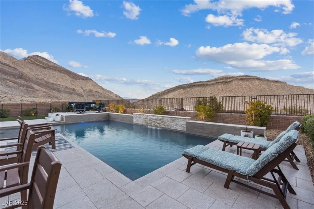 3000 Raywood Ash, Las Vegas, NV 89138