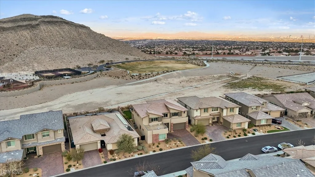 3000 Raywood Ash, Las Vegas, NV 89138
