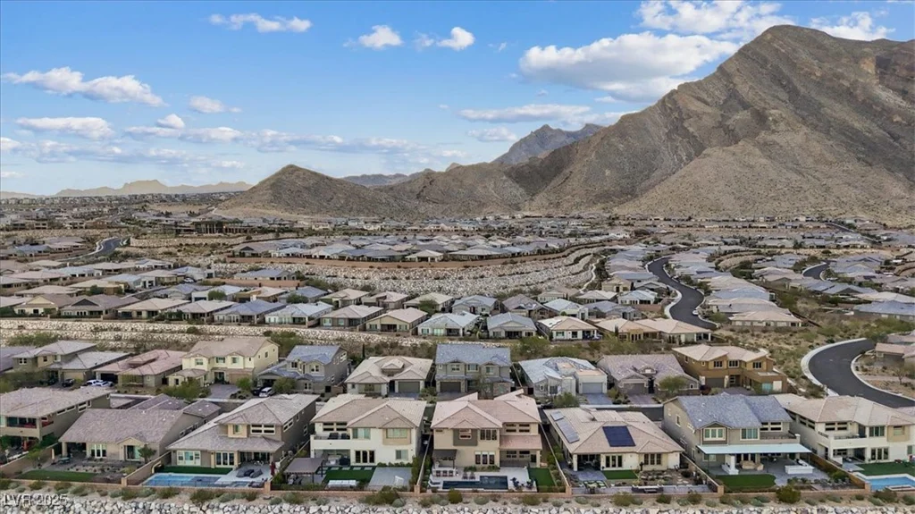 3000 Raywood Ash, Las Vegas, NV 89138