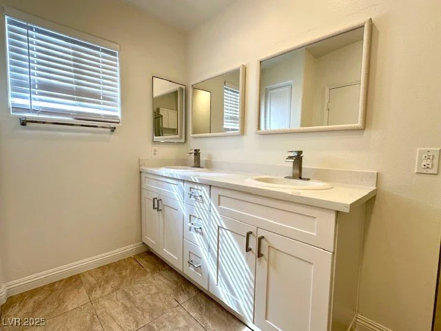 5384 Hanging Tree, Las Vegas, NV 89118