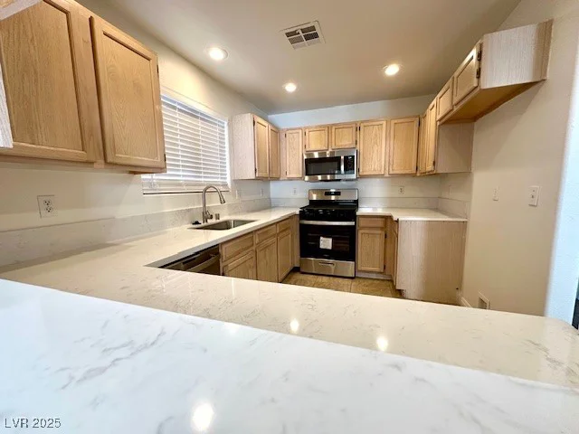 5384 Hanging Tree, Las Vegas, NV 89118