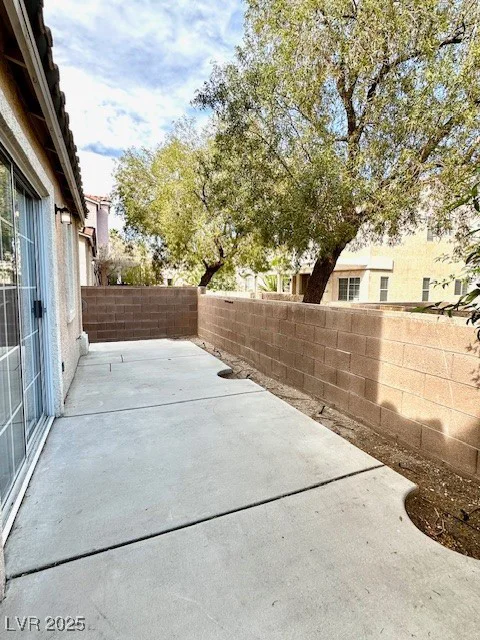 5384 Hanging Tree, Las Vegas, NV 89118