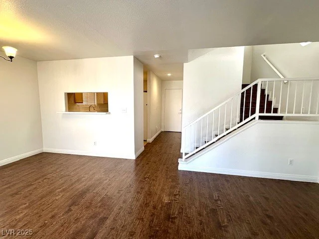 5384 Hanging Tree, Las Vegas, NV 89118