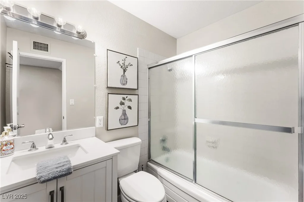 6121 Dayton, Las Vegas, NV 89107