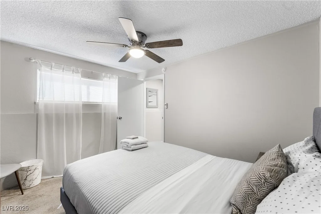 6121 Dayton, Las Vegas, NV 89107