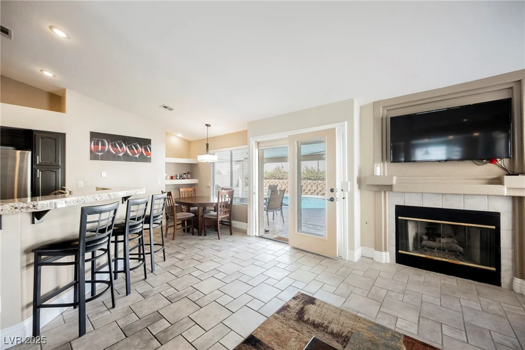 3961 Equinox, Las Vegas, NV 89147