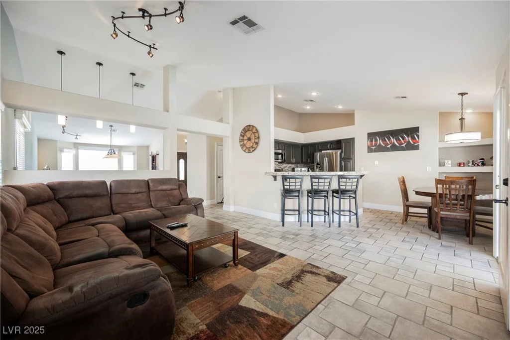 3961 Equinox, Las Vegas, NV 89147
