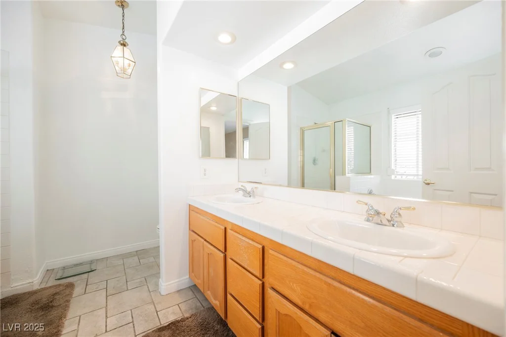 3961 Equinox, Las Vegas, NV 89147