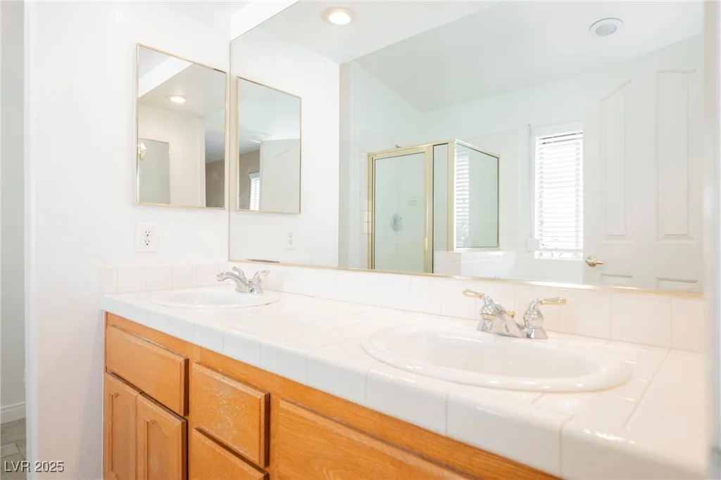 3961 Equinox, Las Vegas, NV 89147