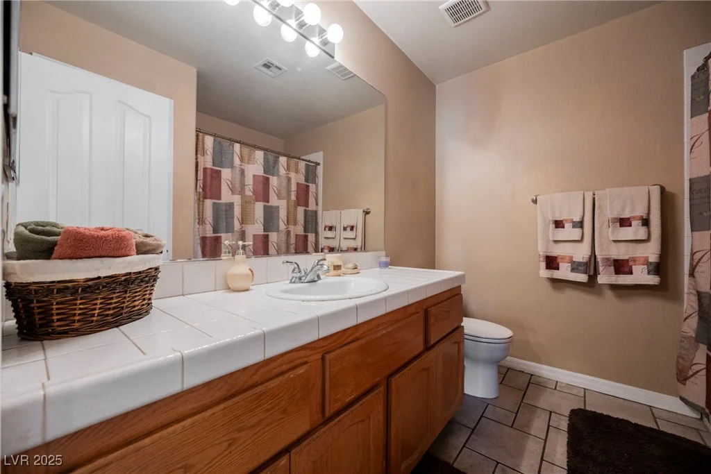 3961 Equinox, Las Vegas, NV 89147