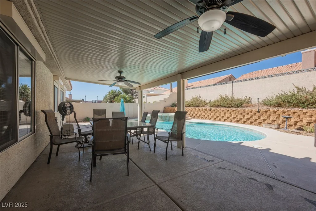 3961 Equinox, Las Vegas, NV 89147