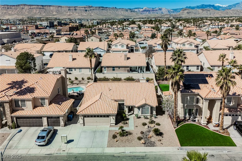 3961 Equinox, Las Vegas, NV 89147