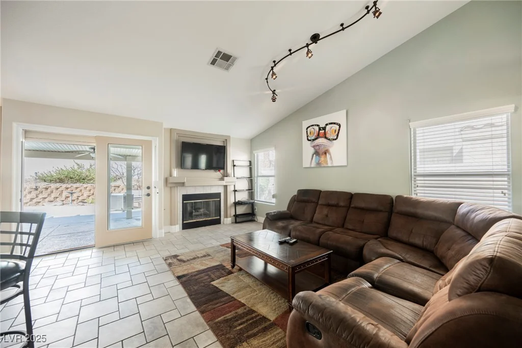 3961 Equinox, Las Vegas, NV 89147