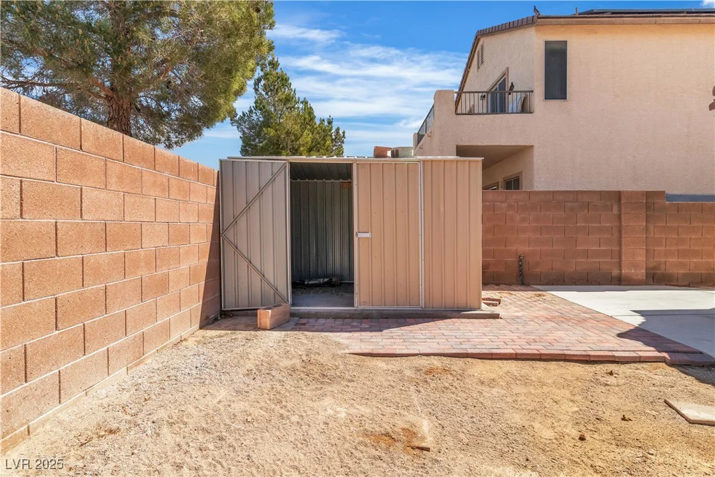 1016 Echo Beach, North Las Vegas, NV 89086