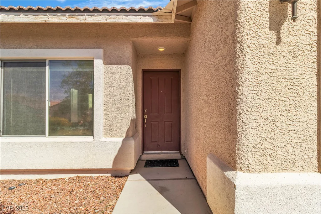1016 Echo Beach, North Las Vegas, NV 89086