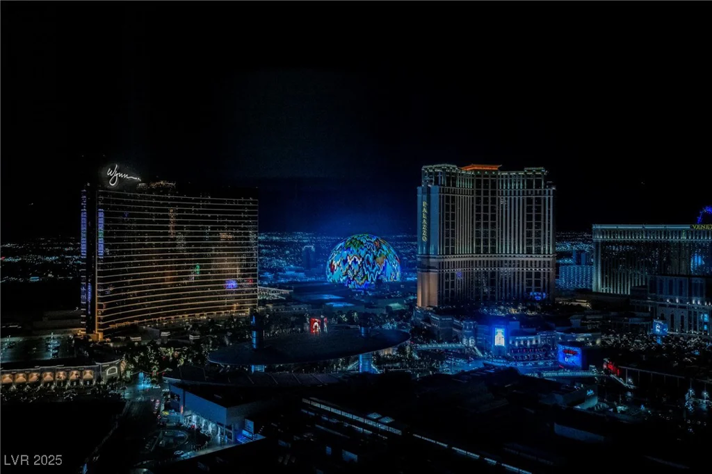 2000 Fashion Show, Las Vegas, NV 89109
