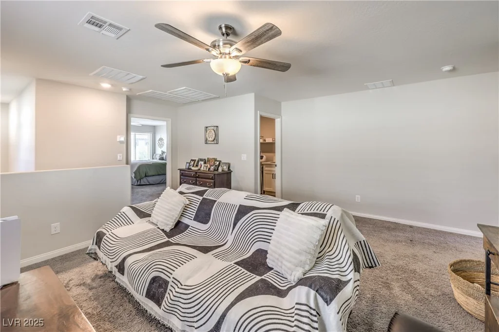 4442 Solitude Falls, North Las Vegas, NV 89084