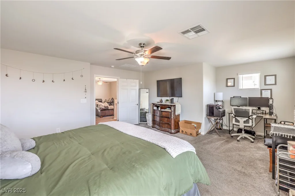 4442 Solitude Falls, North Las Vegas, NV 89084