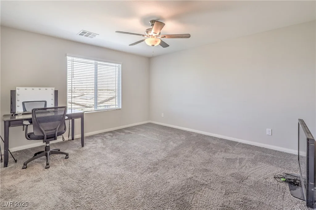 4442 Solitude Falls, North Las Vegas, NV 89084