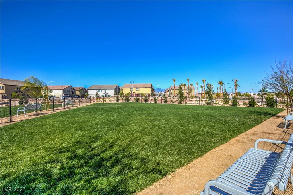 4442 Solitude Falls, North Las Vegas, NV 89084