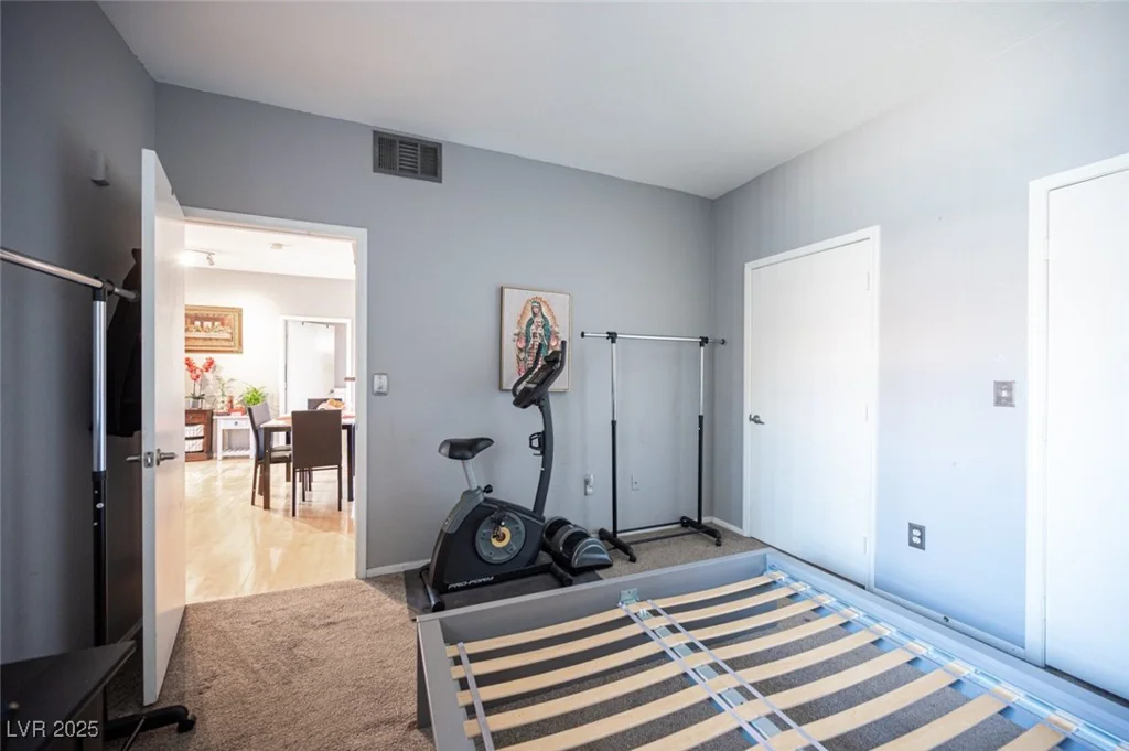 6650 Warm Springs, Las Vegas, NV 89118
