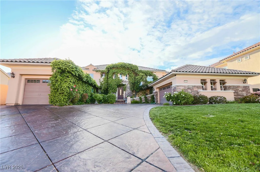 3041 Hammerwood, Las Vegas, NV 89135