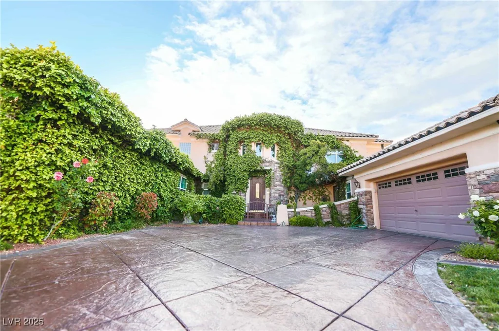 3041 Hammerwood, Las Vegas, NV 89135