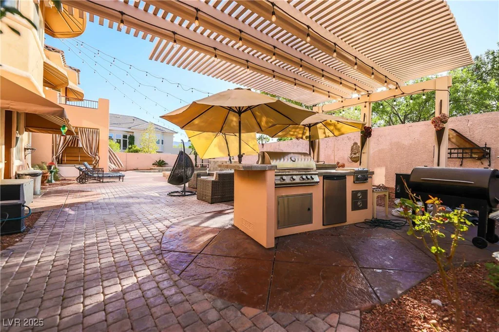 3041 Hammerwood, Las Vegas, NV 89135