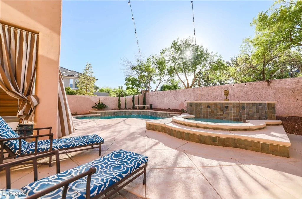 3041 Hammerwood, Las Vegas, NV 89135