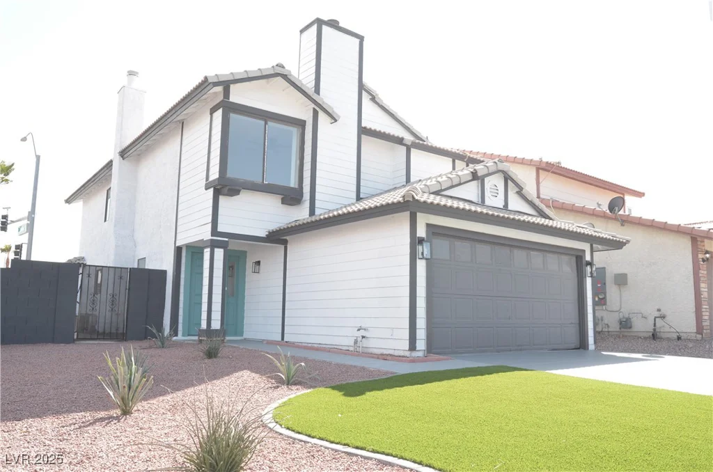 8101 Spur, Las Vegas, NV 89145