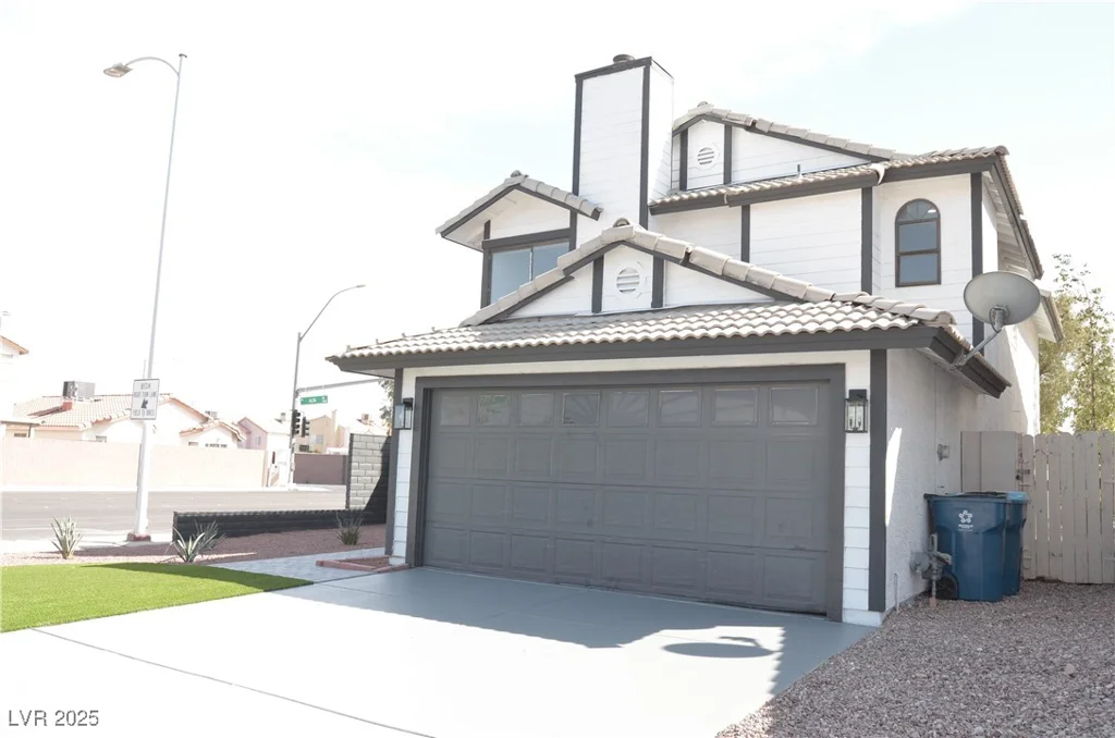 8101 Spur, Las Vegas, NV 89145