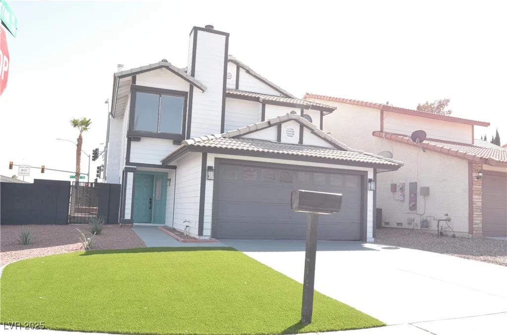 8101 Spur, Las Vegas, NV 89145