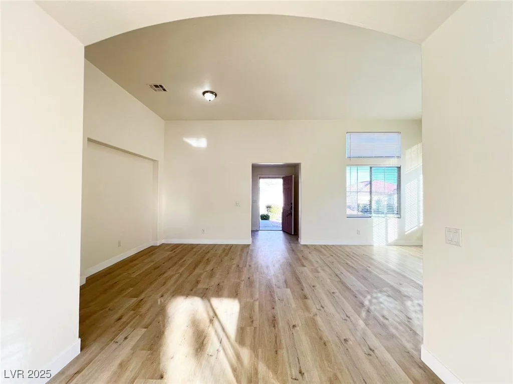 5829 Aqua Verde, North Las Vegas, NV 89031