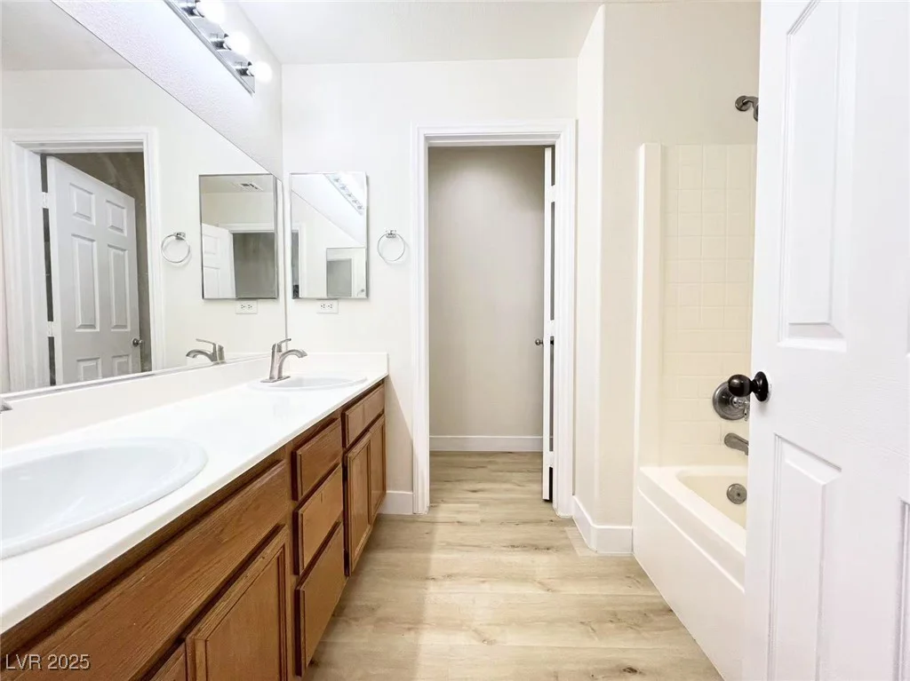5829 Aqua Verde, North Las Vegas, NV 89031