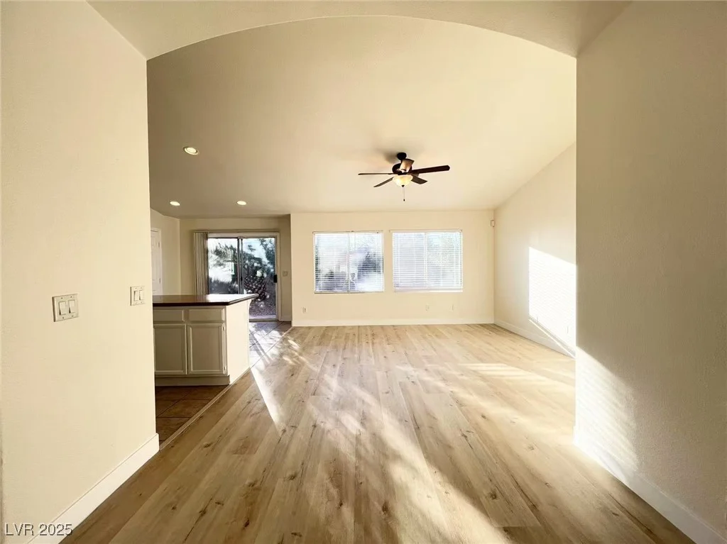 5829 Aqua Verde, North Las Vegas, NV 89031