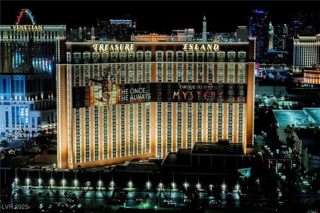 2000 Fashion Show, Las Vegas, NV 89109