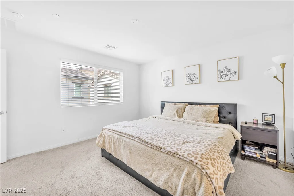 7017 Magenta Moon, North Las Vegas, NV 89086