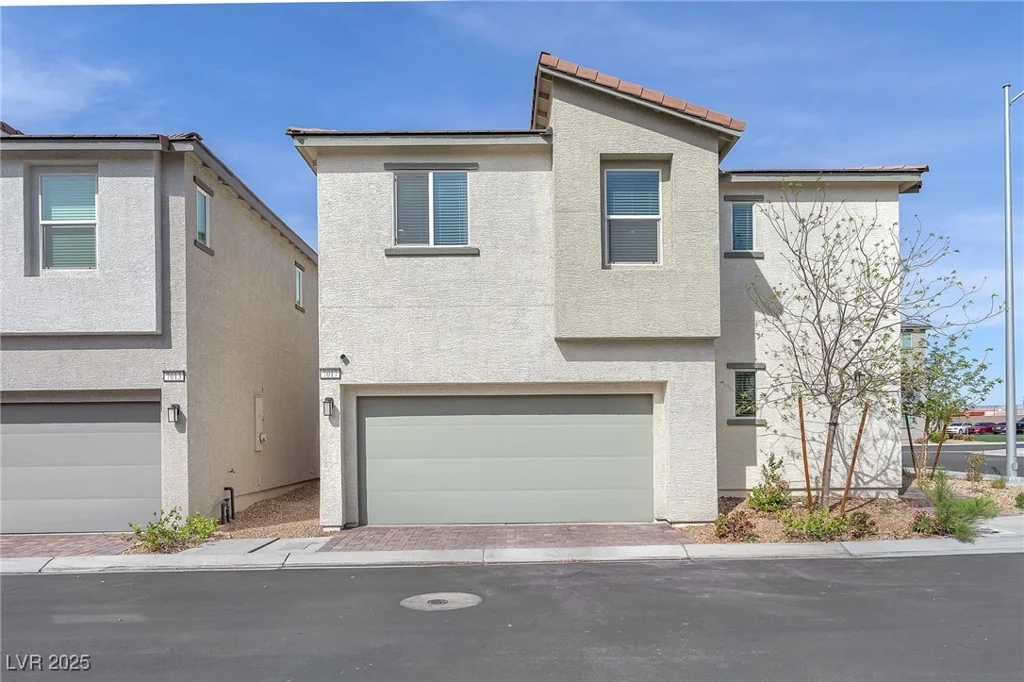 7017 Magenta Moon, North Las Vegas, NV 89086