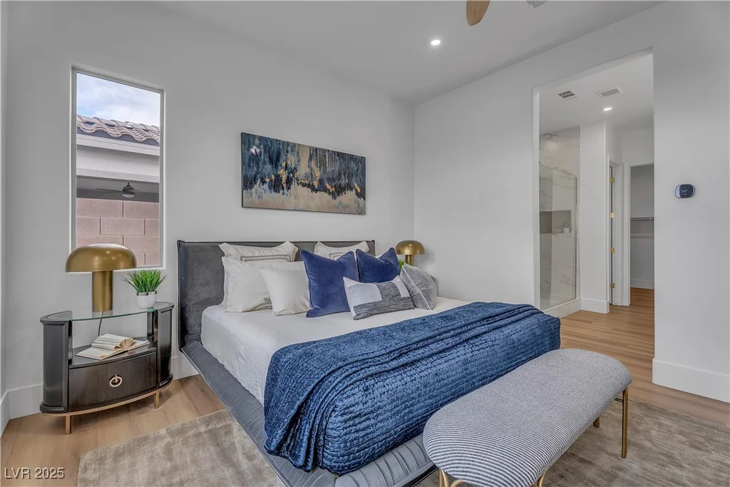 154 Nine Mile Creek, Las Vegas, NV 89138
