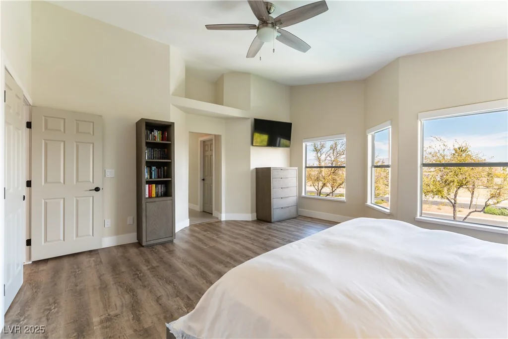 8816 Saint Pierre, Las Vegas, NV 89134