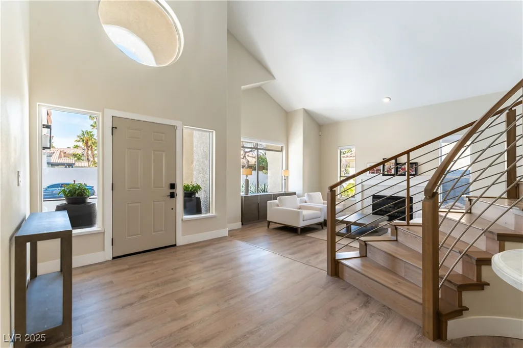 8816 Saint Pierre, Las Vegas, NV 89134