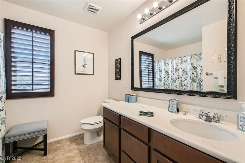 7154 Brighton Village, Las Vegas, NV 89166
