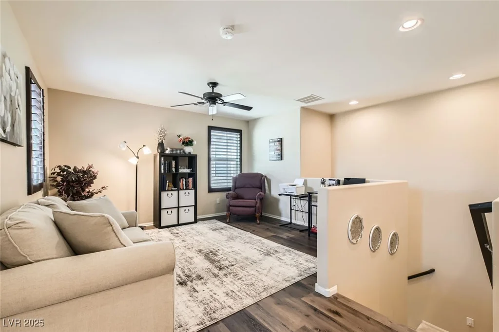 7154 Brighton Village, Las Vegas, NV 89166