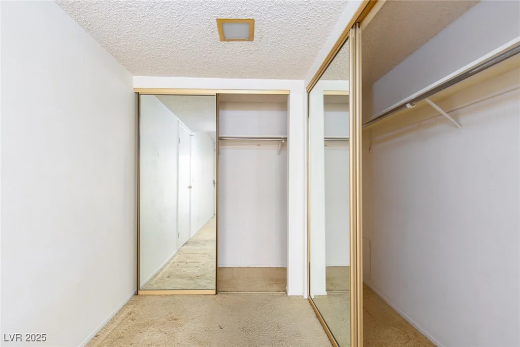 3871 Sinclair, Las Vegas, NV 89121